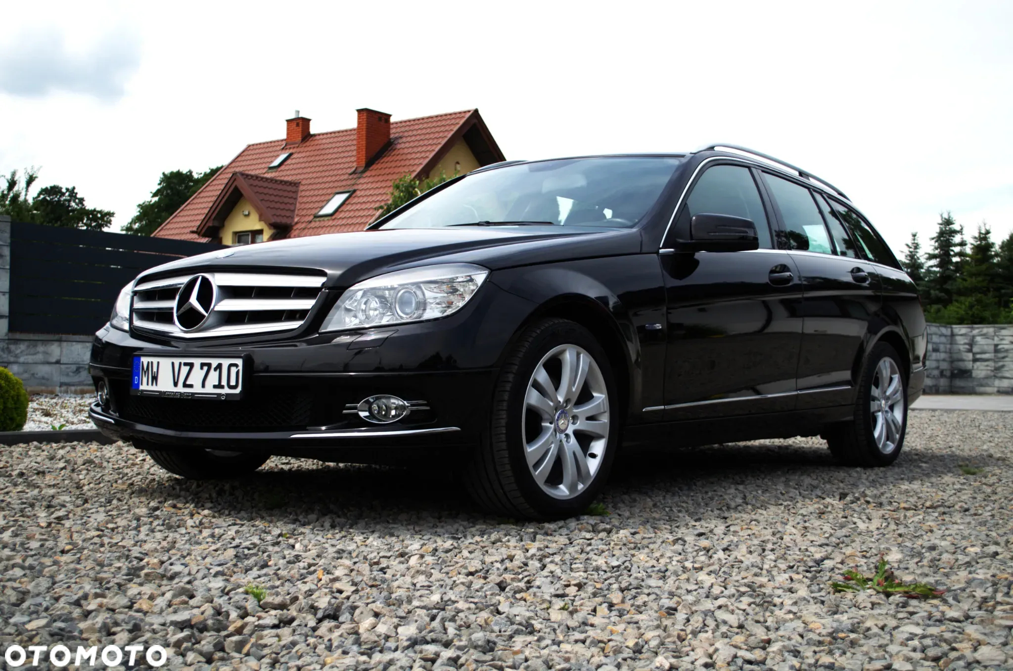 Mercedes-Benz Klasa C 200 T (BlueEFFICIENCY) Avantgarde - 3