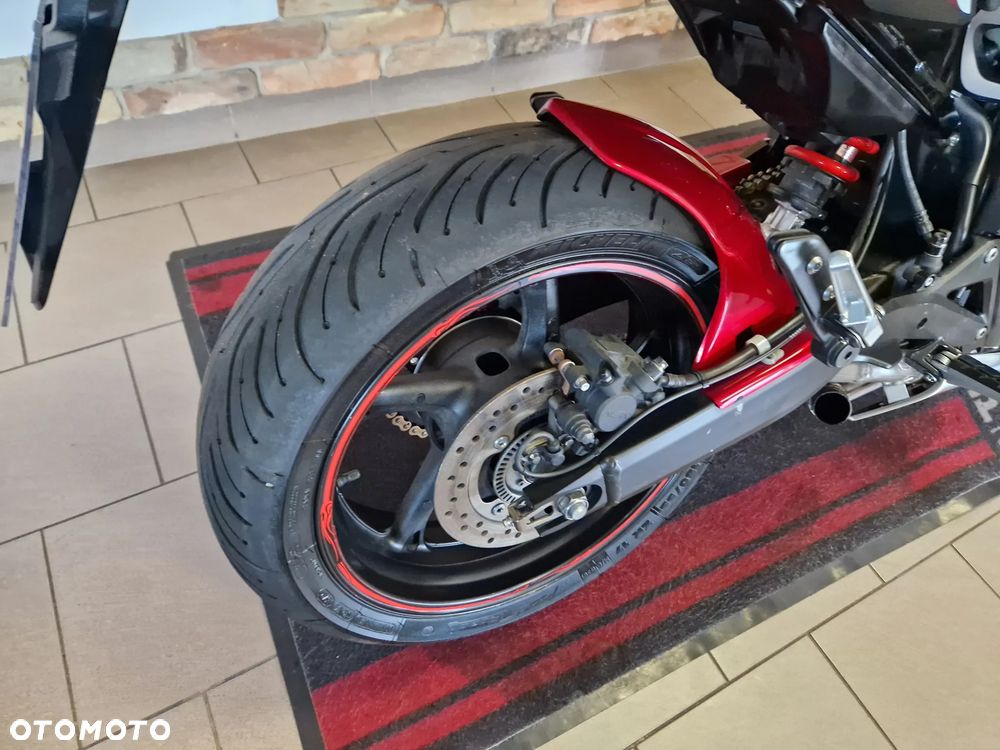Honda Hornet - 29