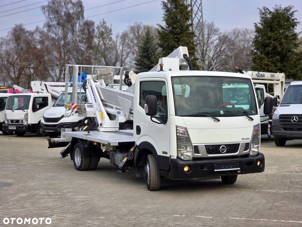 Nissan Cabstar / Multitel HX195 - 8