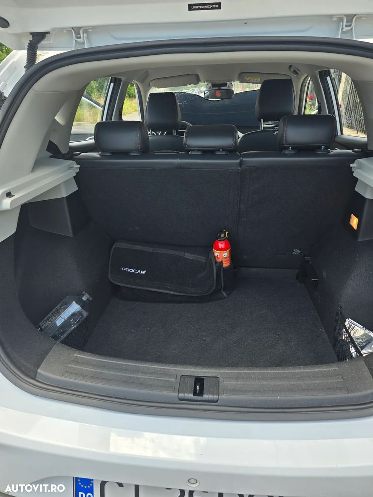 MG ZS ICE 1.5 VTI-tech Luxury - 4