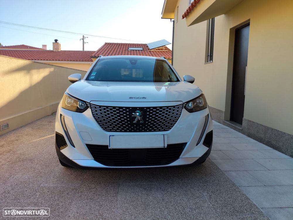 Peugeot e-2008 Allure Pack - 3