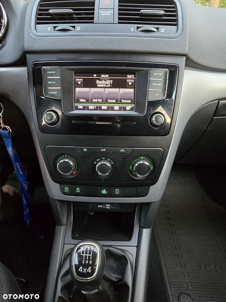 Skoda Yeti Tour 2.0 TDI SCR 4x4 - 4