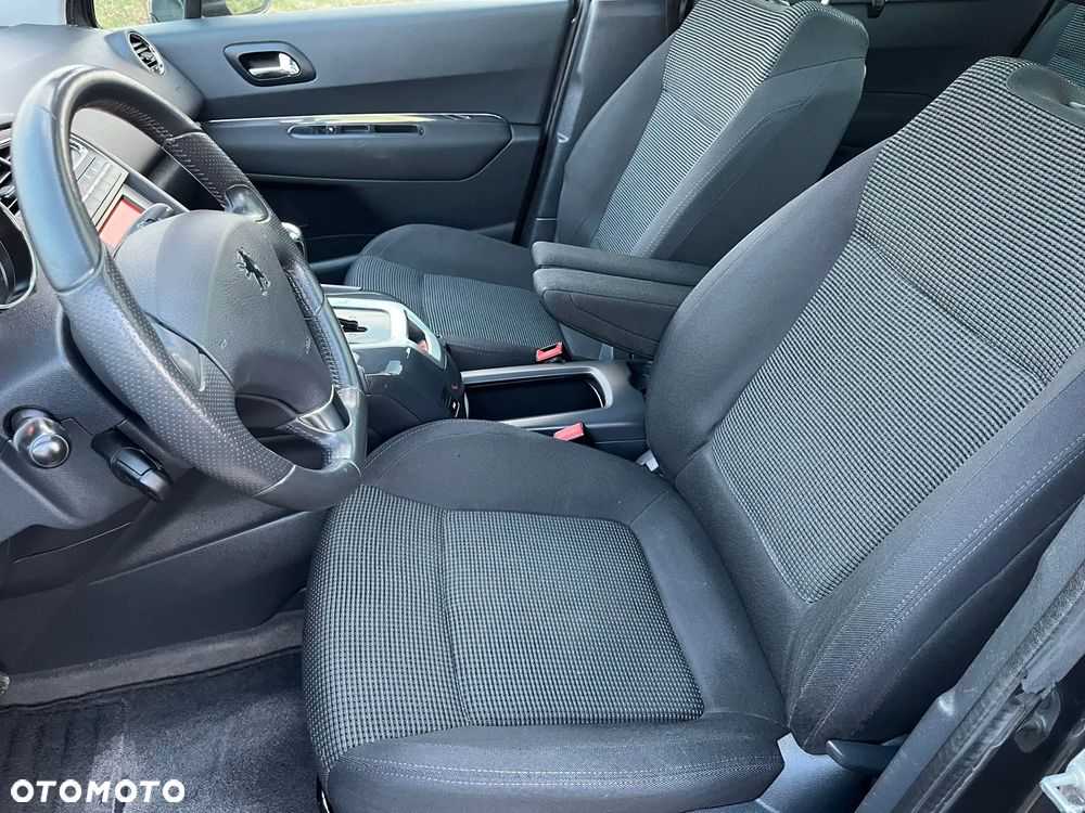 Peugeot 5008 2.0 HDi Family 7os - 7