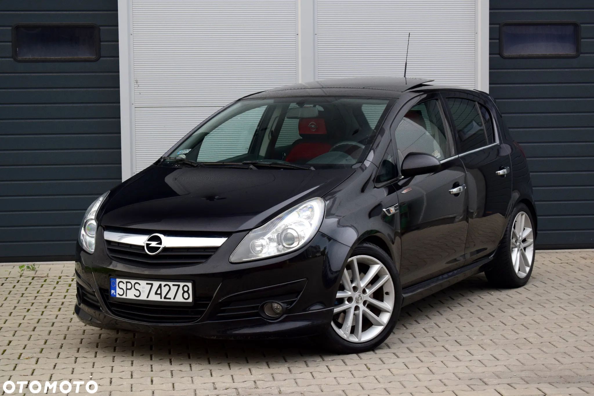 Opel Corsa 1.6 Turbo GSi - 1