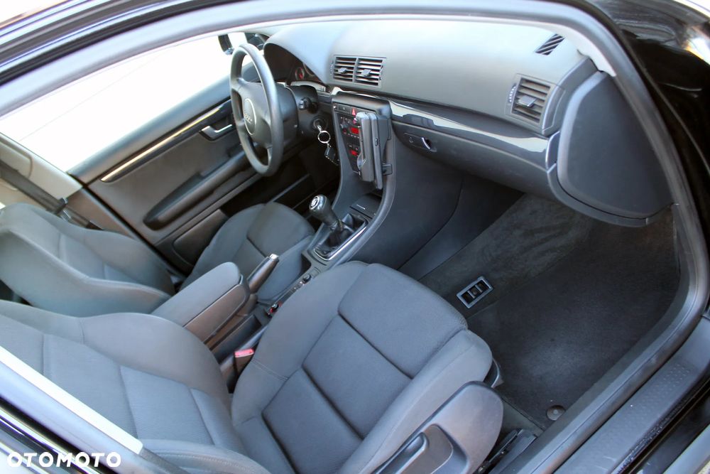 Audi A4 Avant 1.9 TDI - 11