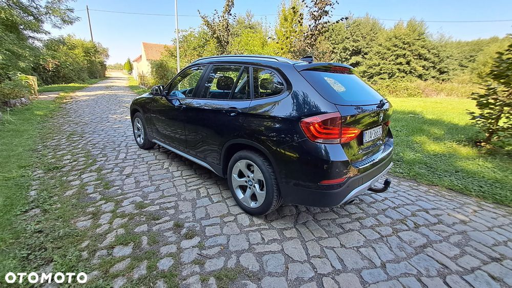 BMW X1 xDrive20d xLine - 6