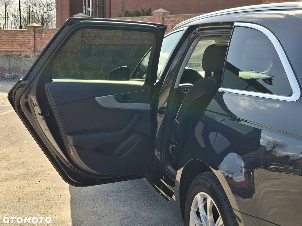 Audi A4 Avant 2.0 TDI S tronic quattro sport - 12