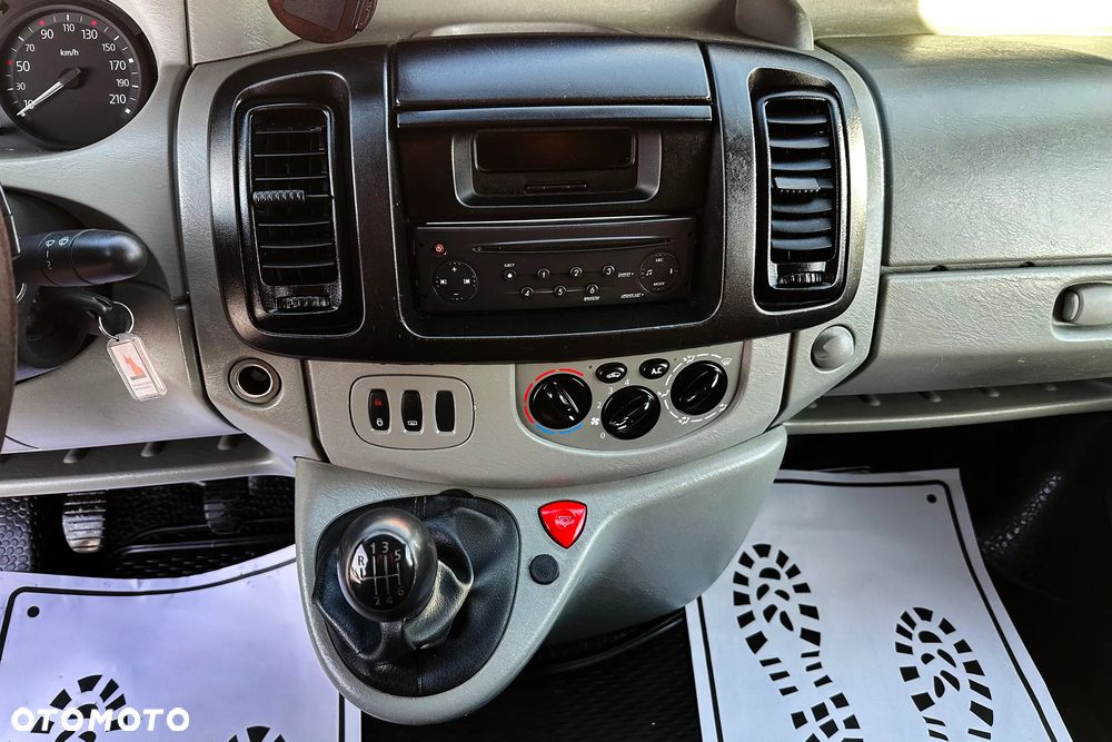 Renault Trafic II L2H1 - 23