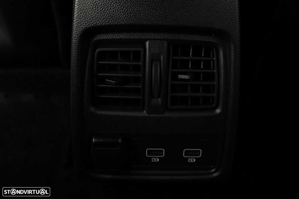 Renault Captur 1.0 TCe Techno Bi-Fuel - 25