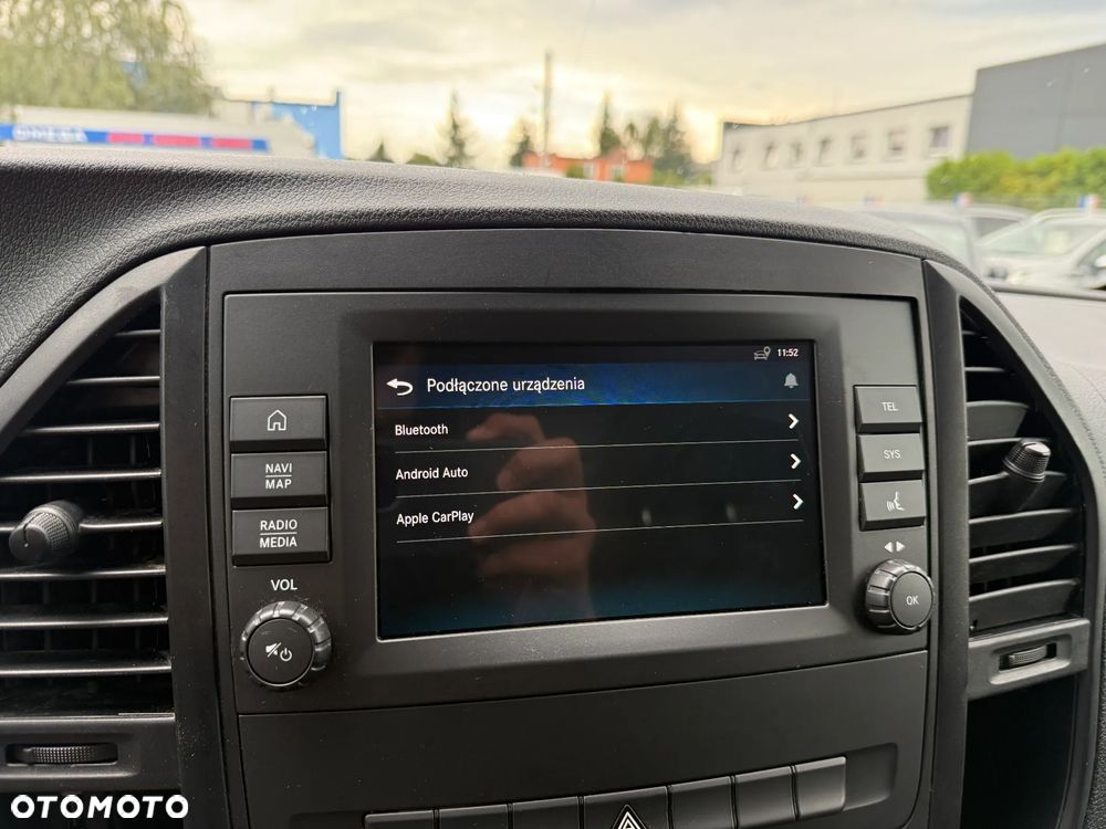 Mercedes-Benz eVito LONG - 18