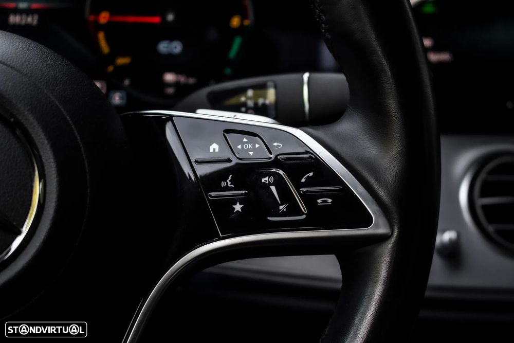 Mercedes-Benz E 300 de Avantgarde 4Matic - 15