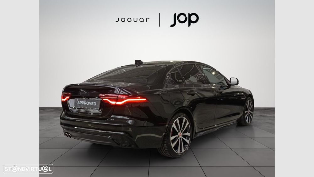Jaguar XE 2.0 D200 R-Dynamic S - 5