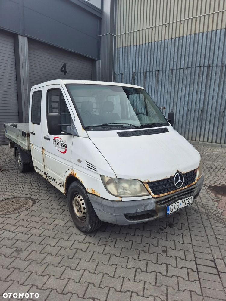 Mercedes-Benz SPRINTER - 2