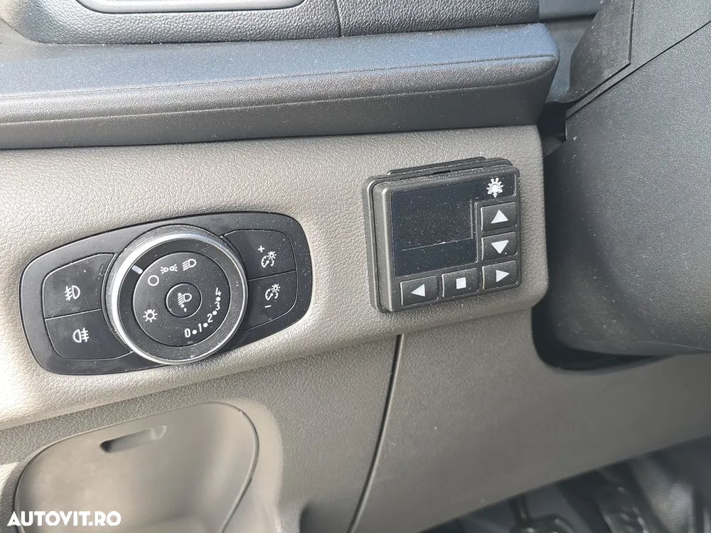 Ford Transit - 21