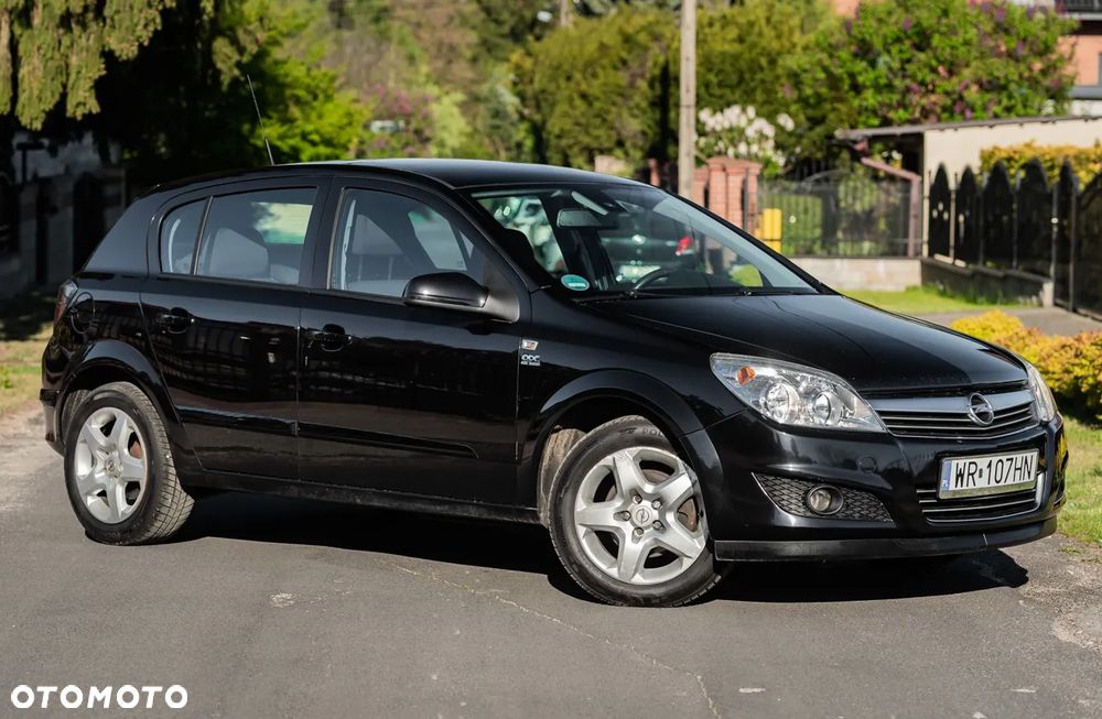 Opel Astra 1.6 Enjoy - 9