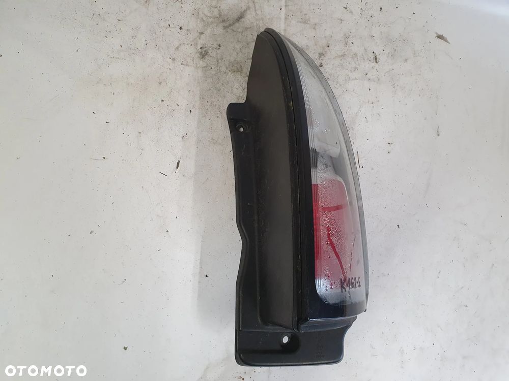 * LAMPA TYLNA PRAWA TYŁ PRAWO CITROEN C3 PICASSO - 3