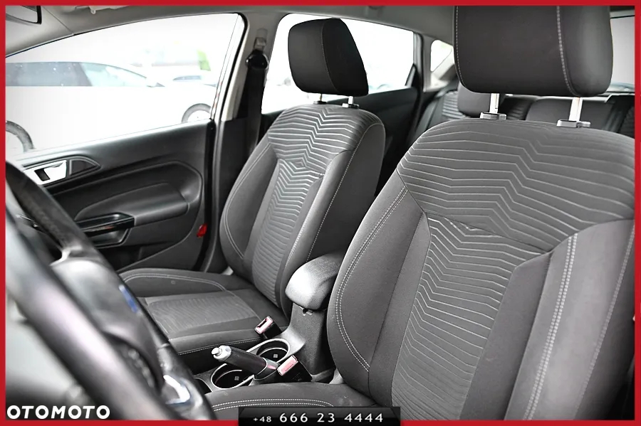 Ford Fiesta 1.0 EcoBoost Titanium - 21