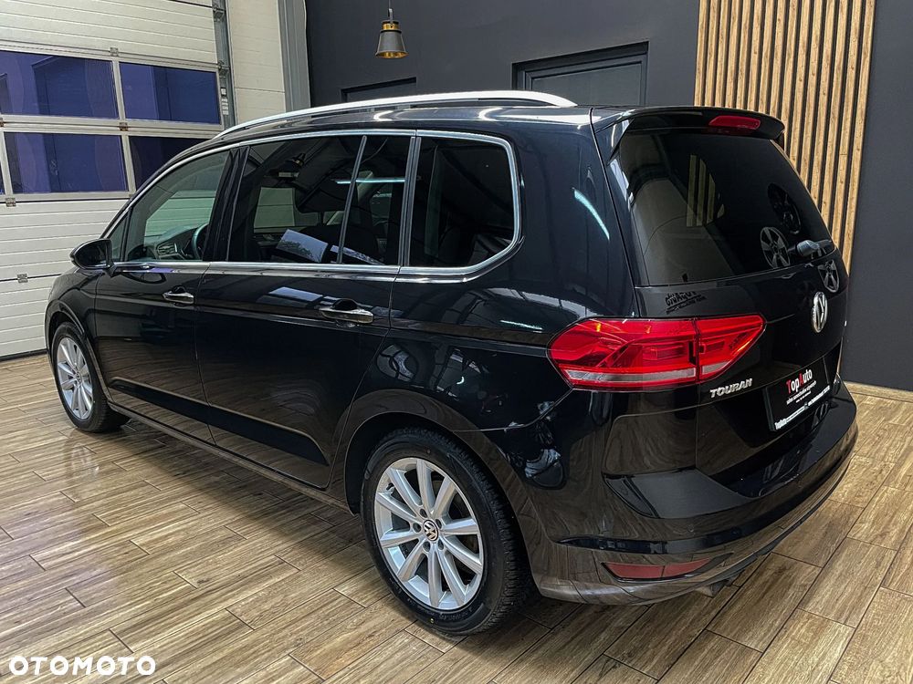 Volkswagen Touran 1.4 TSI BMT Highline DSG - 11