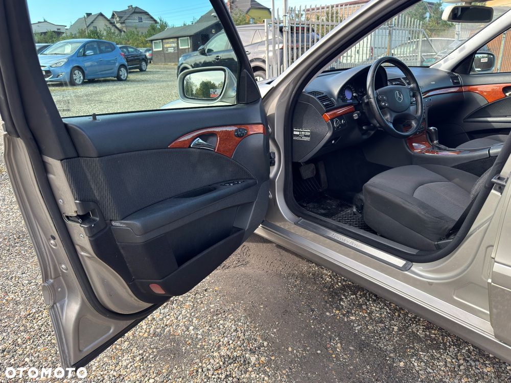 Mercedes-Benz Klasa E 220 CDI Automatik Classic BusinessEDITION - 12
