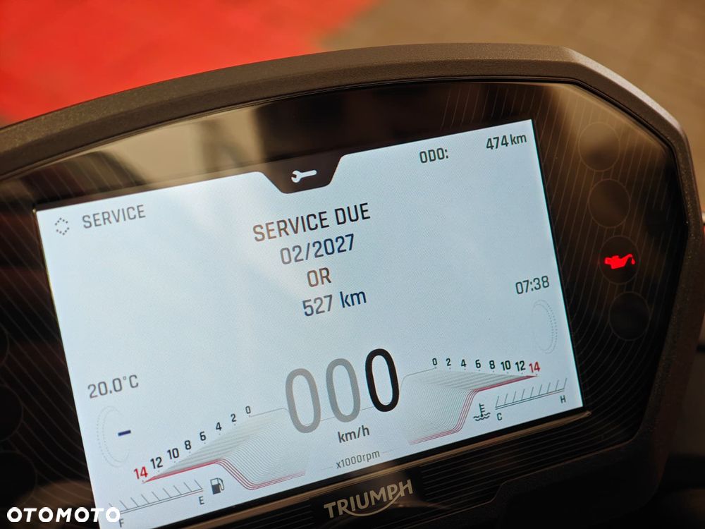 Triumph Street Triple - 7