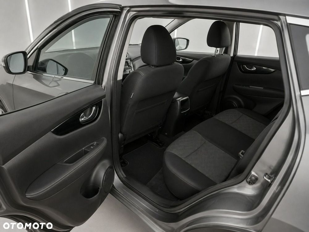 Nissan Qashqai - 12