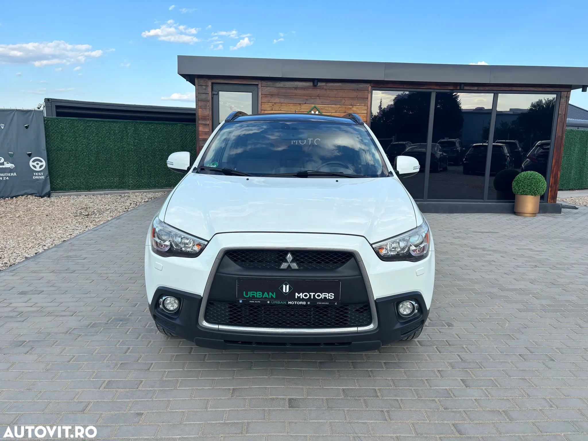 Mitsubishi ASX 1.8 DI-D 4WD Instyle - 20