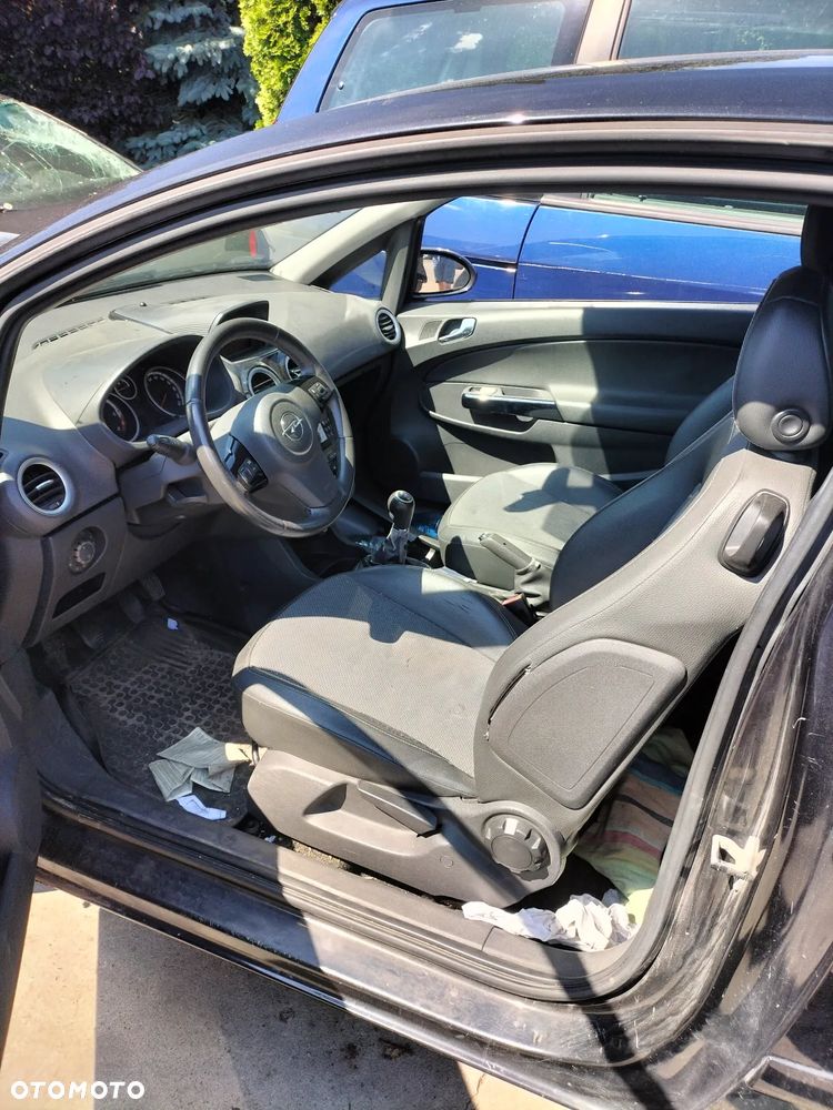 DRZWI PRAWE LEWE PRZÓD OPEL CORSA D 3 DRZWI 06-11r PRZED LIFT - 18