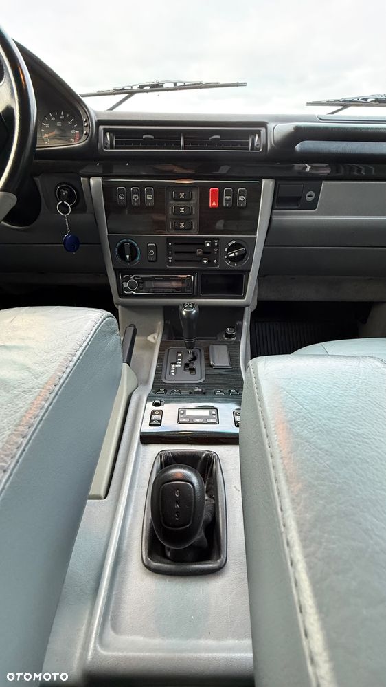 Mercedes-Benz Klasa G 320 Automatik - 27
