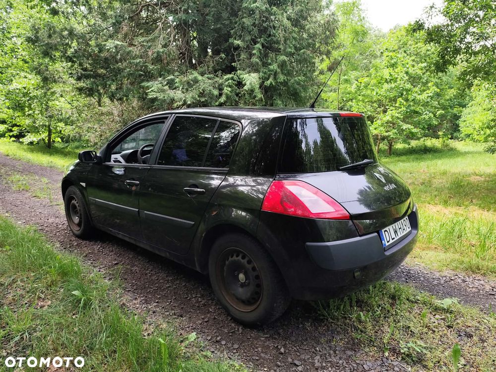 Renault Megane 1.6 Confort Expression - 2
