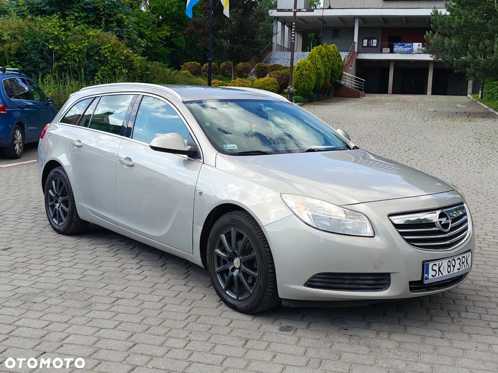 Opel Insignia - 12