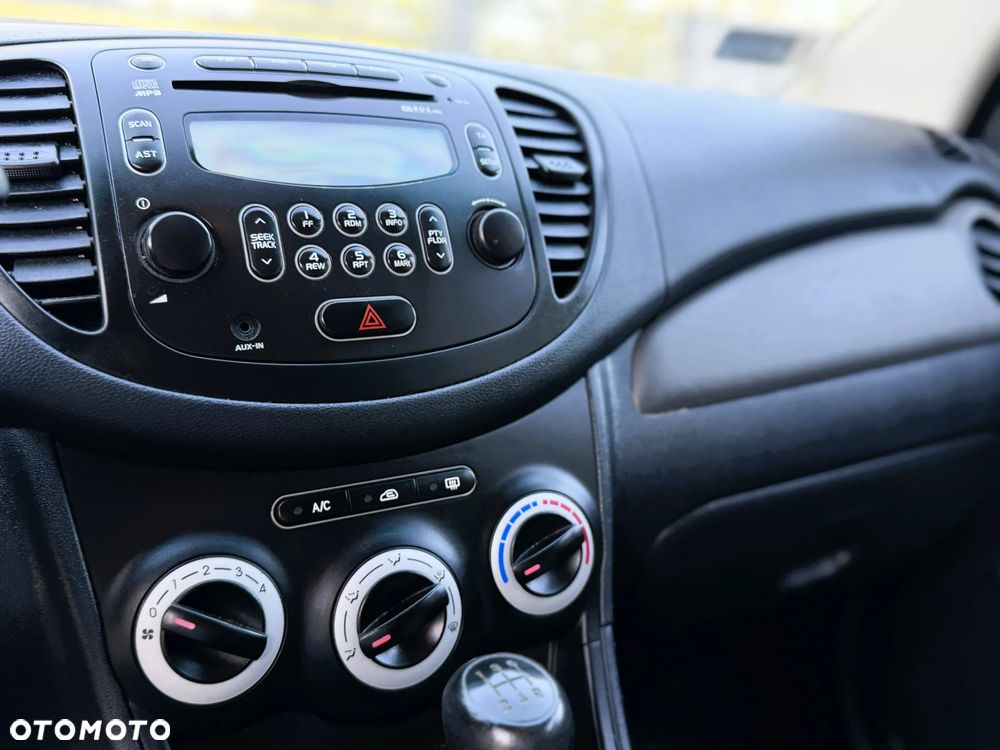 Hyundai i10 - 19