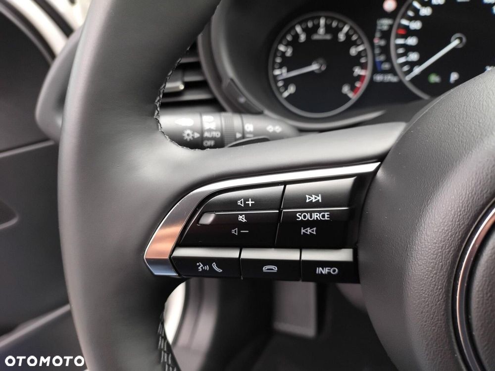 Mazda CX-30 2.0 mHEV Centre-Line 2WD - 14