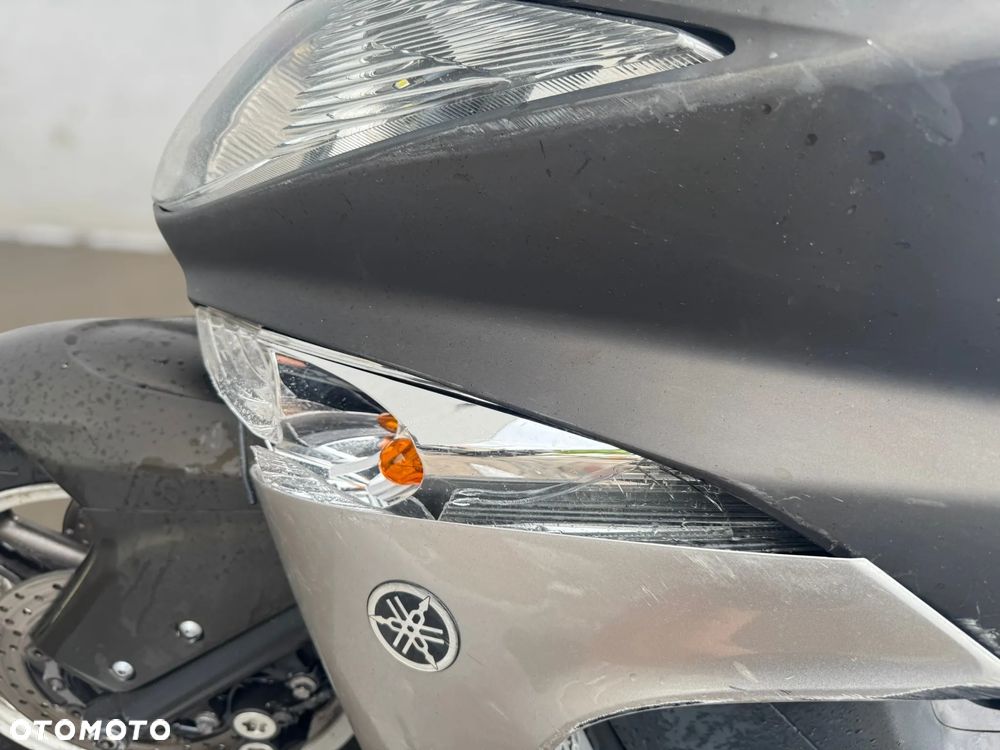 Yamaha Tmax - 10