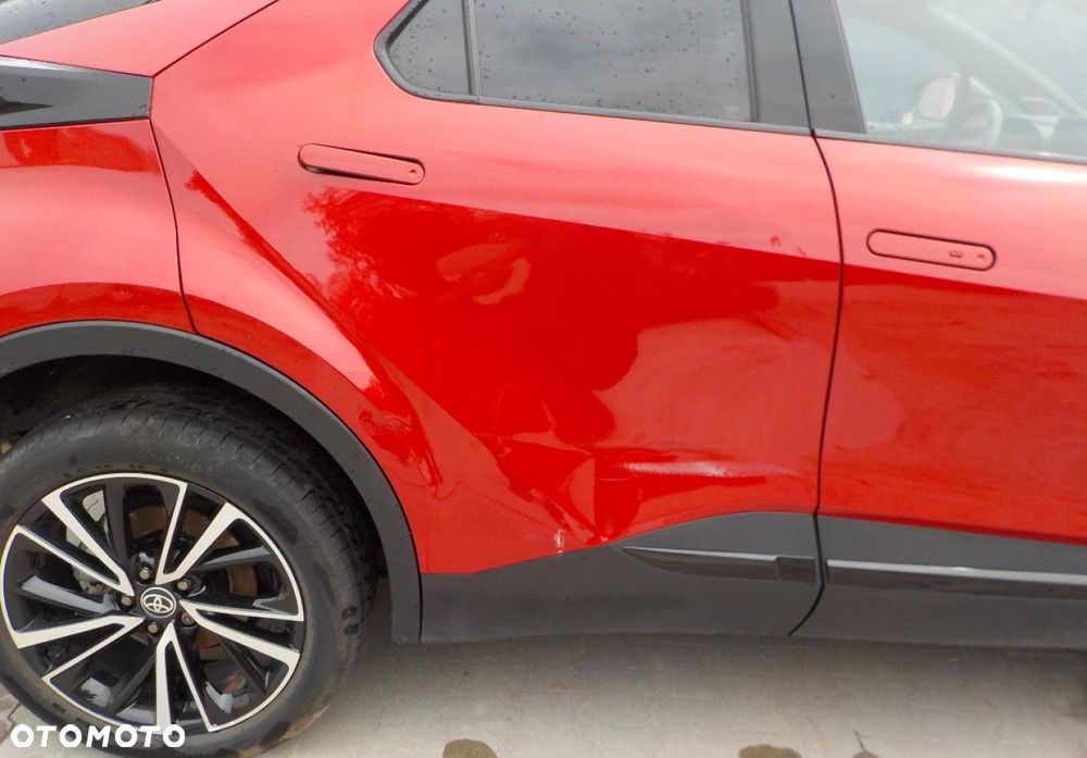 Toyota C-HR - 12
