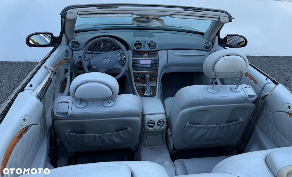 Mercedes-Benz CLK - 18