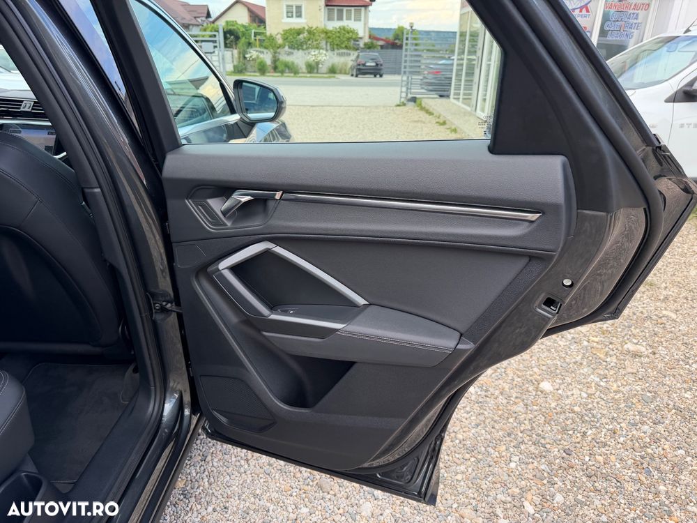 Audi Q3 Sportback 2.0 35 TDI S tronic S Line - 20
