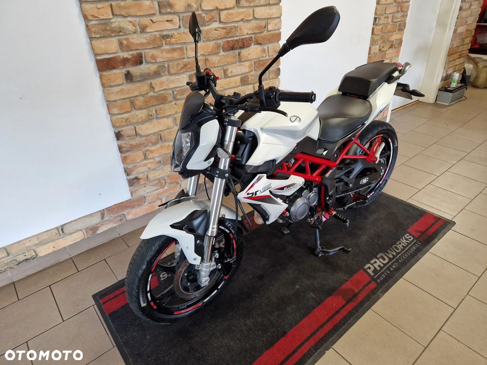 Benelli BN 125 - 9