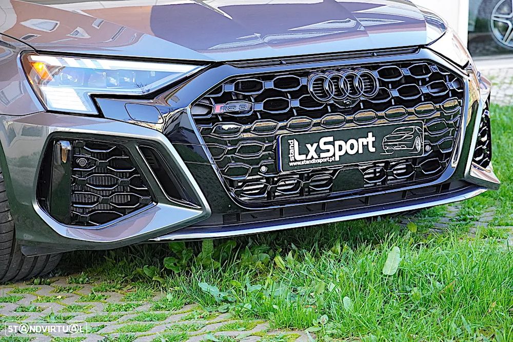 Audi RS3 Limousine 2.5 TFSI quattro S tronic - 9