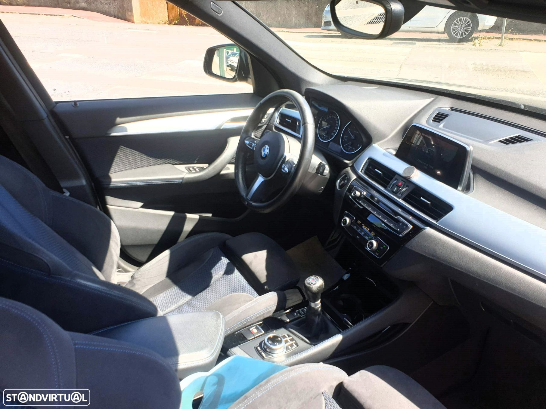 BMW X1 16 d sDrive Pack M - 31
