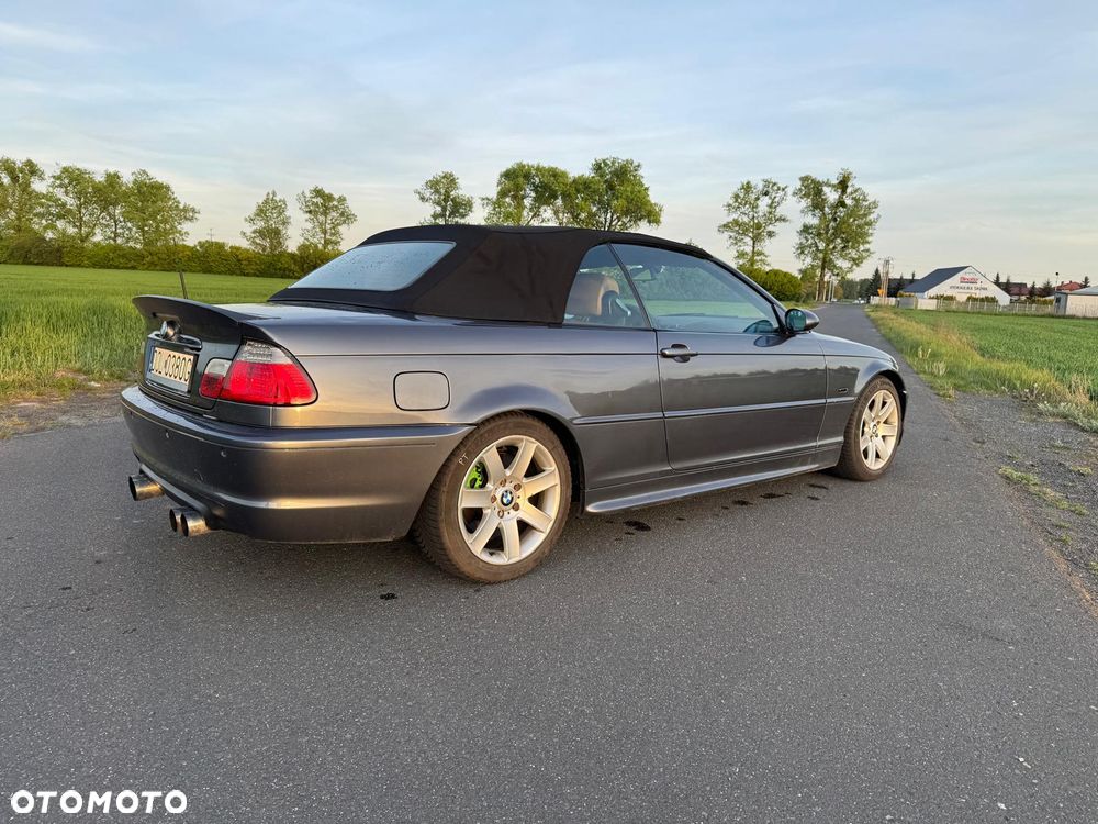 BMW Seria 3 330Ci - 12