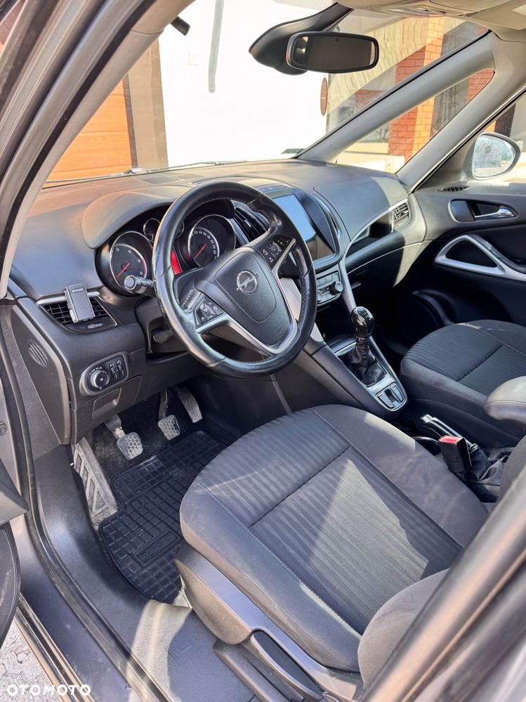 Opel Zafira - 7