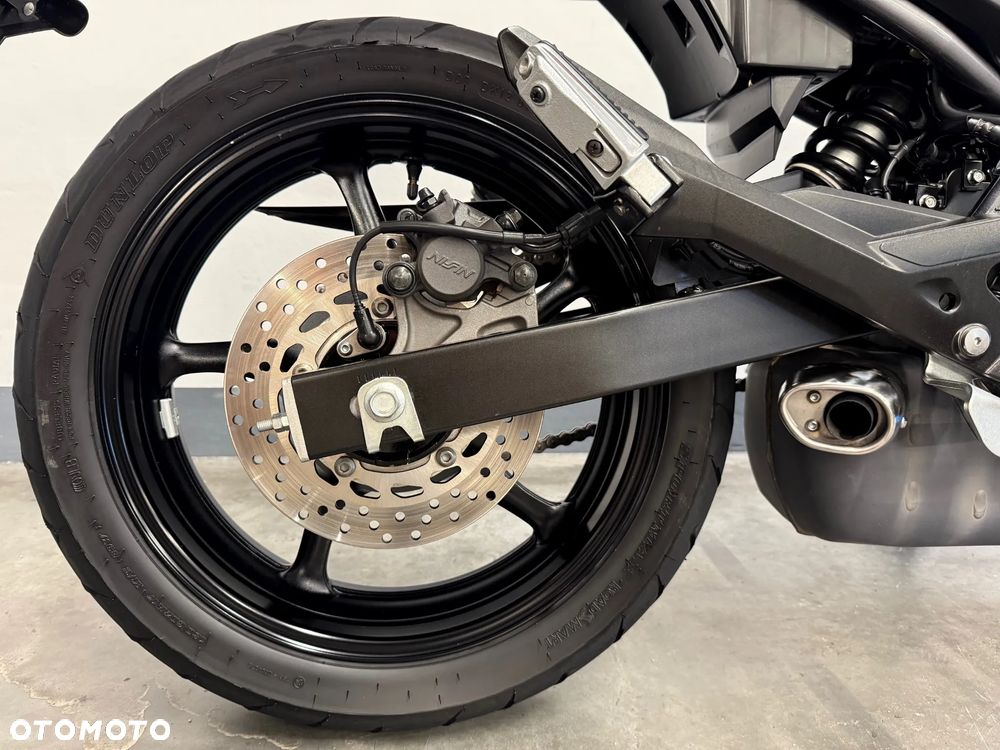 Yamaha XJ - 17