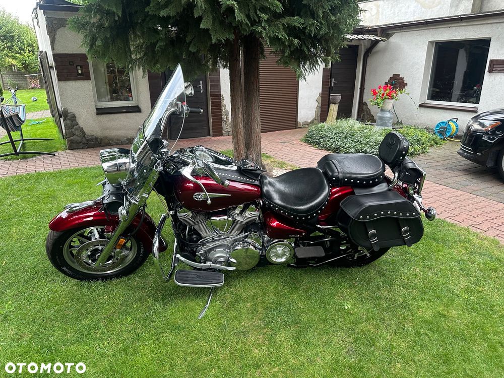 Yamaha Road Star - 1