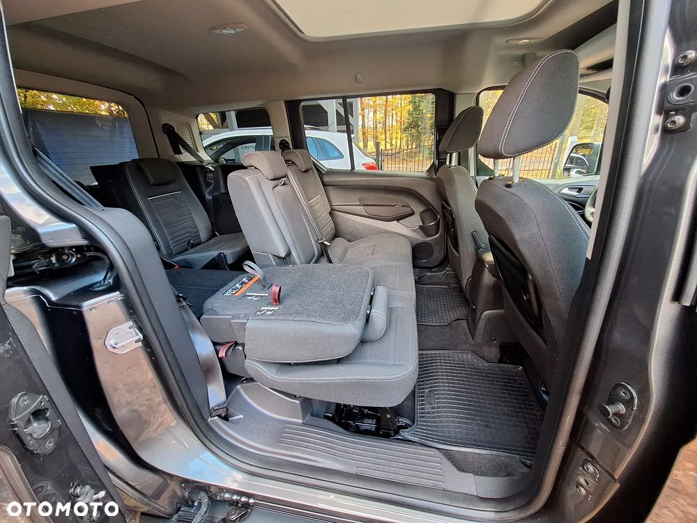 Ford Tourneo Connect Gr 1.5 TDCi Titanium PowerShift - 22