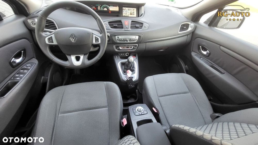 Renault Scenic - 29