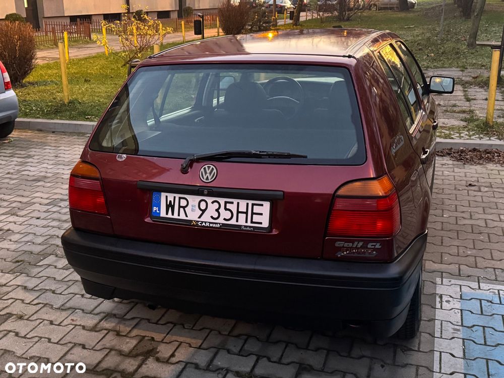 Volkswagen Golf 1.6 - 13