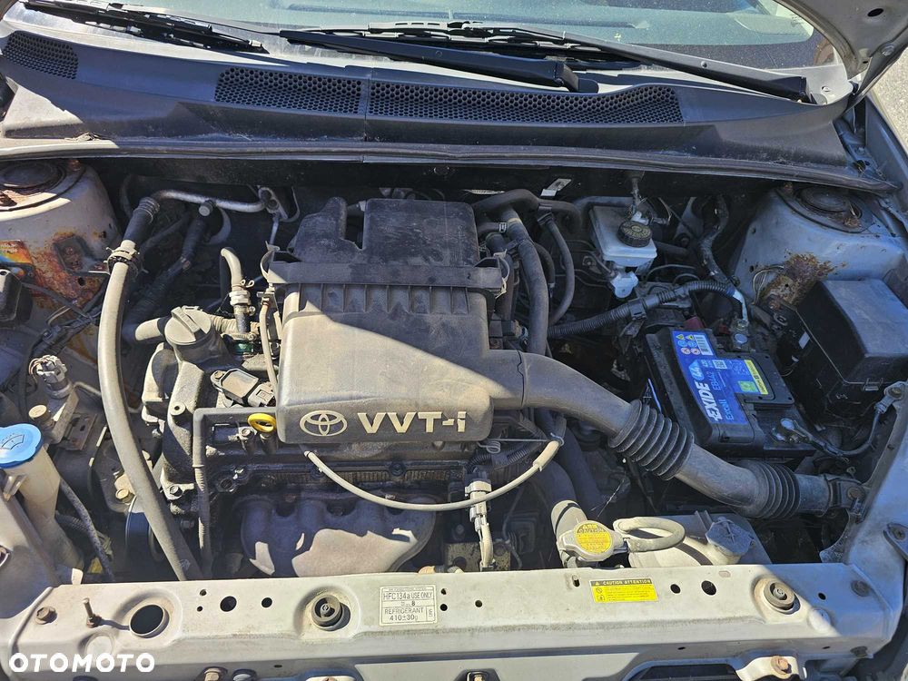 Toyota Yaris - 7