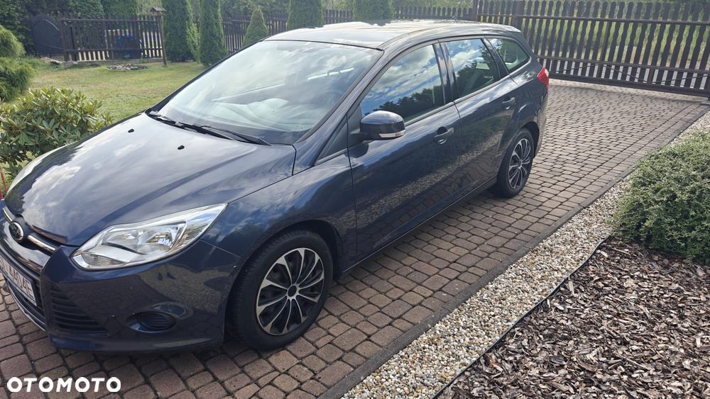 Ford Focus 1.6 Trend - 4