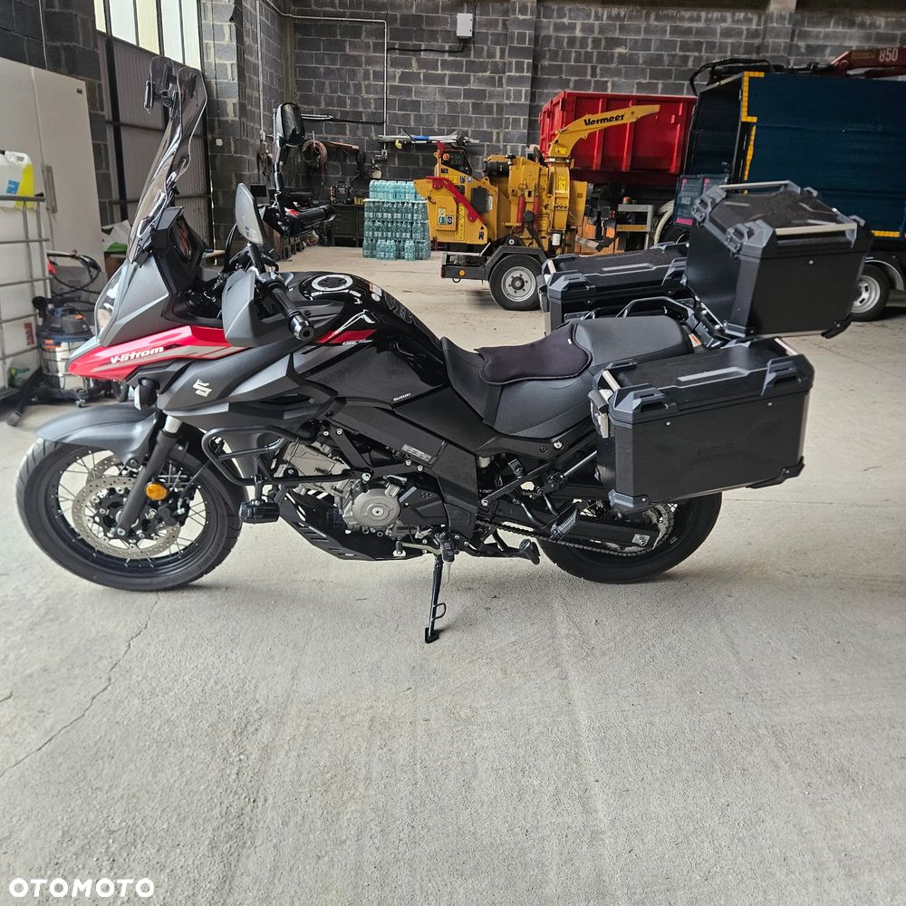 Suzuki V-STROM - 2