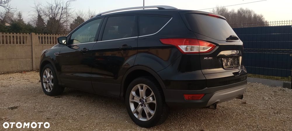 Ford Kuga ver-1-6-ecoboost-2x4-titanium - 8